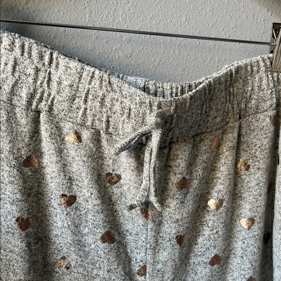 Lounge Set with Heart Pattern - Picture 7 of 10